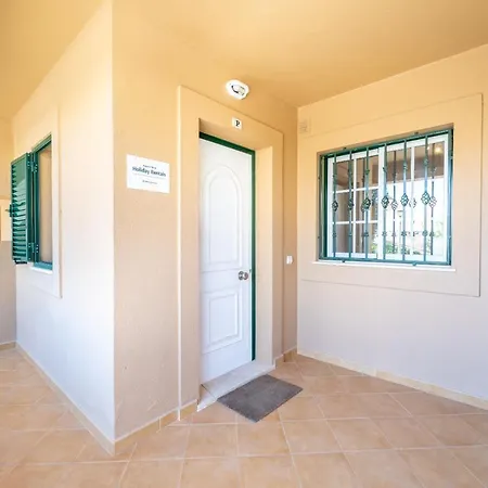 Balaia By Hellovacations אלבופיירה