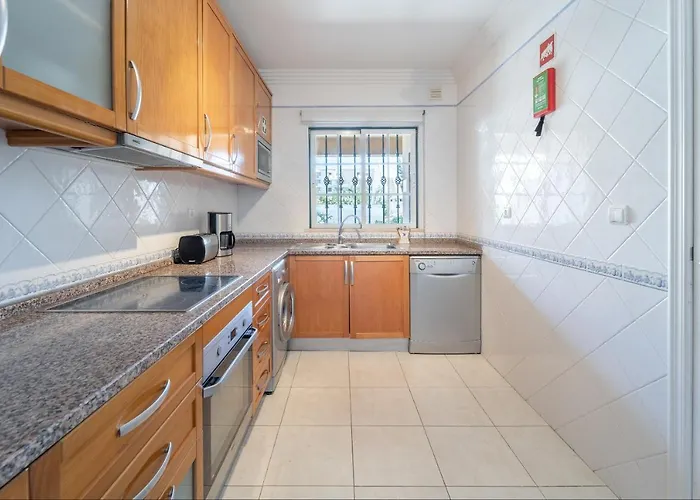 Balaia By Hellovacations *